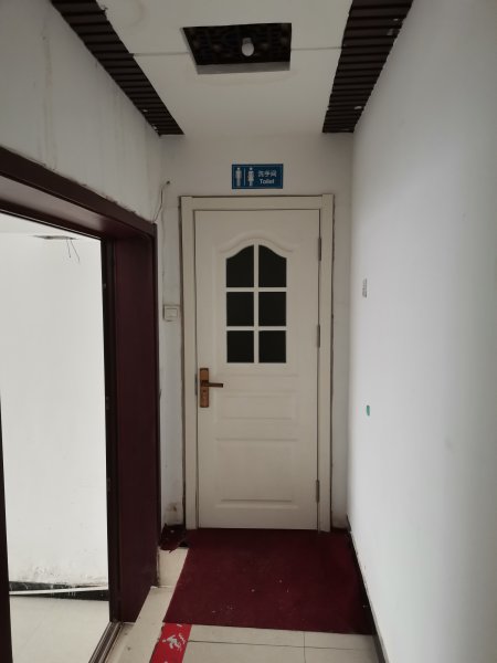 7天連鎖酒店樓下的臨街門(mén)市房出租