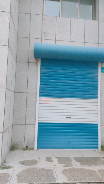 喜登府居民小區(qū)門市房出租，70-150平都有。