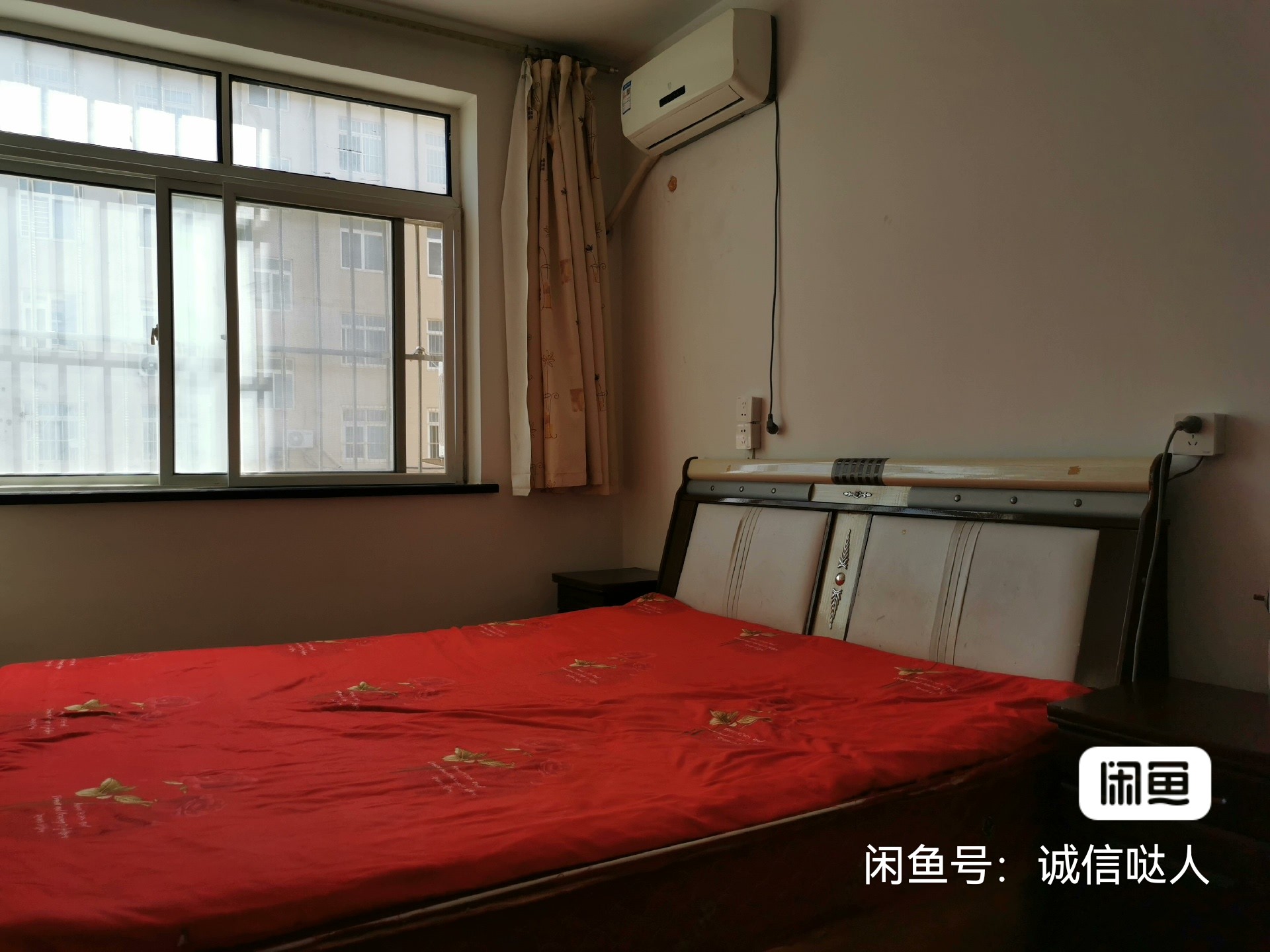 出租文登環(huán)島花園住人一樓兩室一廳
