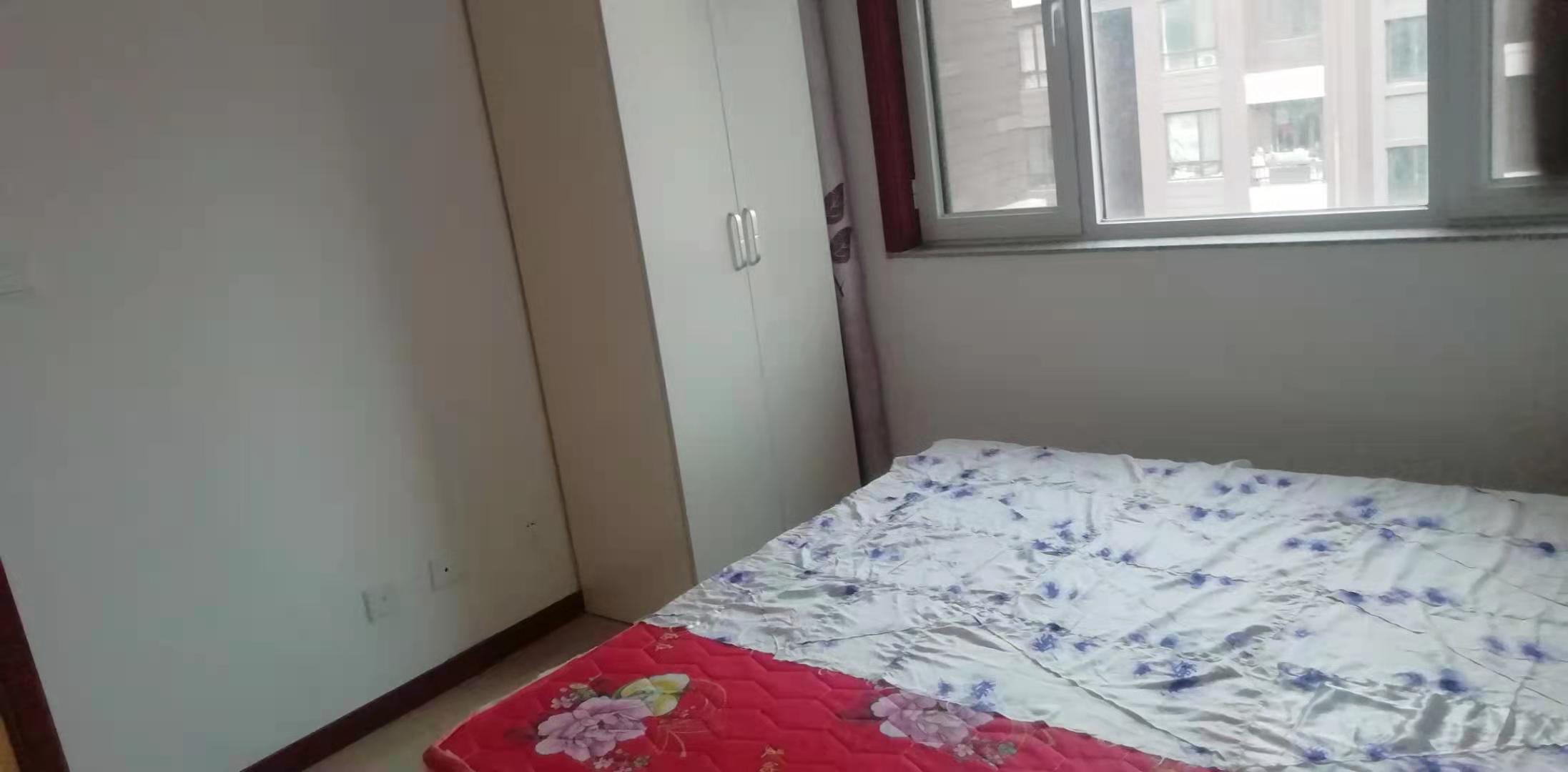 南海龍昊小區(qū)樓房對外出租