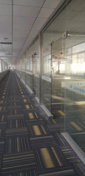 出租廠房辦公室