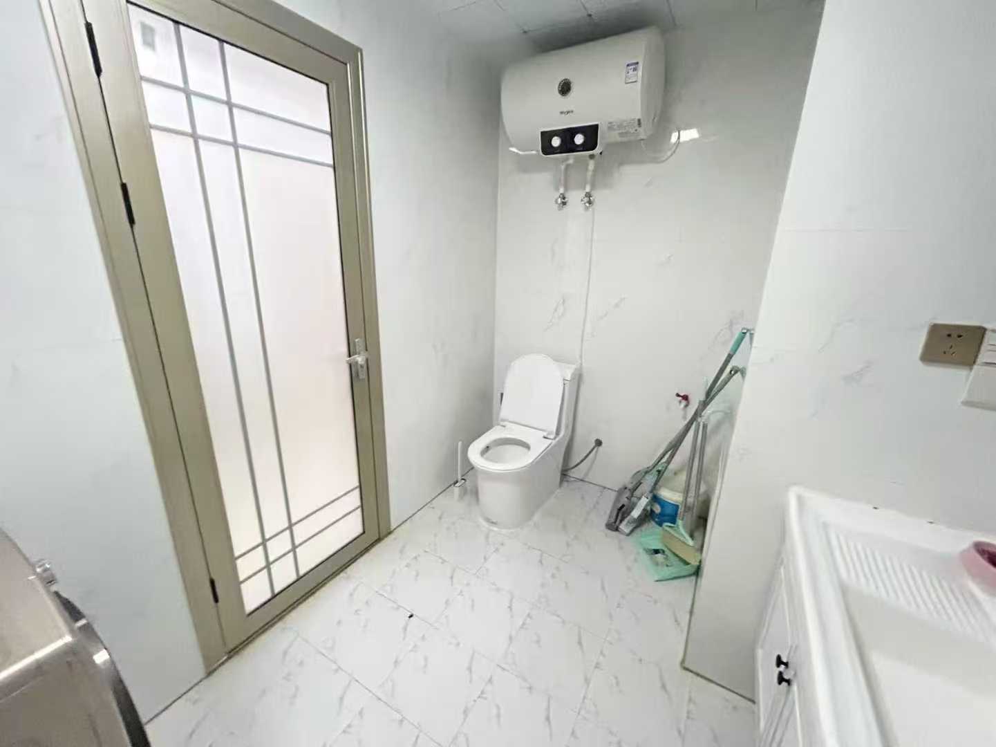 【出租】人和國際電梯好樓層700/