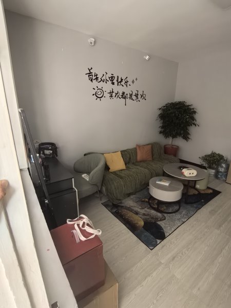 繽紛尚街美食街附近美容頭療店轉讓
