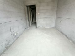 @39.8萬，二中，萬潤城，電梯好樓層，毛坯2室