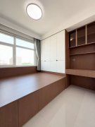 書香世家電梯洋房六樓東邊戶 123.91平三室56.8萬
