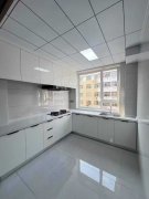 學府路3樓144.5平3室49.8萬