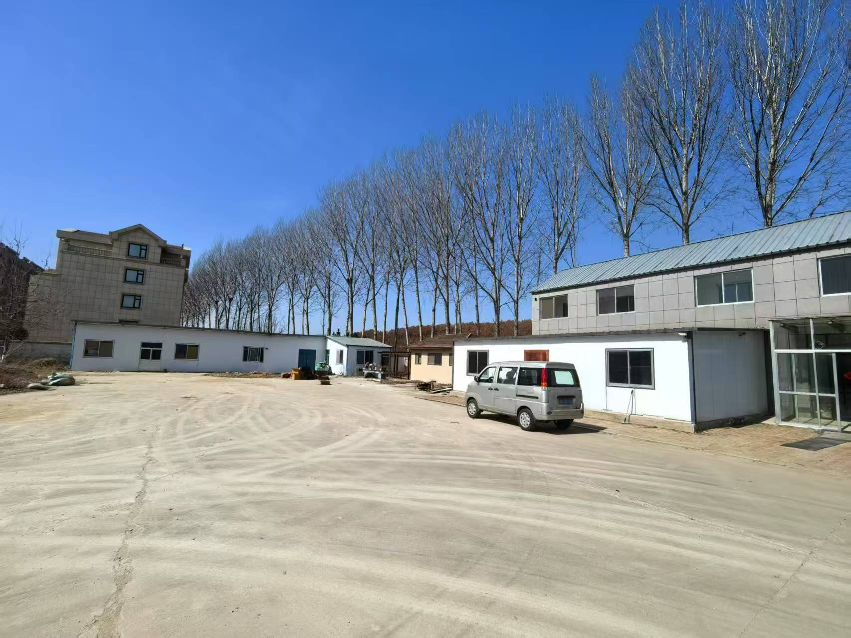 文登開發(fā)區(qū)廣州路東首路北二層樓及倉庫、空曠場地出租