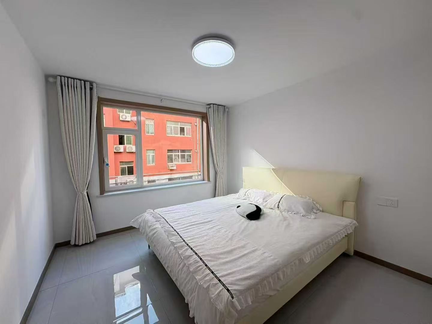 學(xué)子街一樓三室精裝修120平37萬 學(xué)子街一樓三室精裝修120平37萬