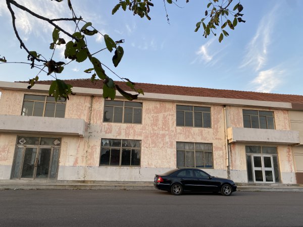 青石河村500+平方門(mén)市房一手出租