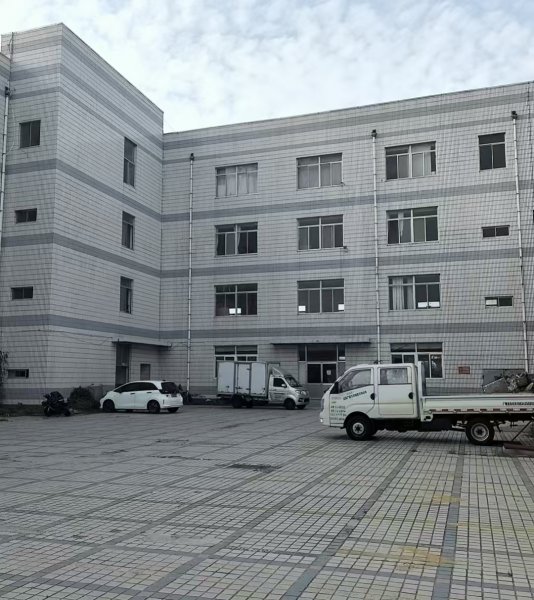 出租萬(wàn)得產(chǎn)業(yè)園廠房、辦公室