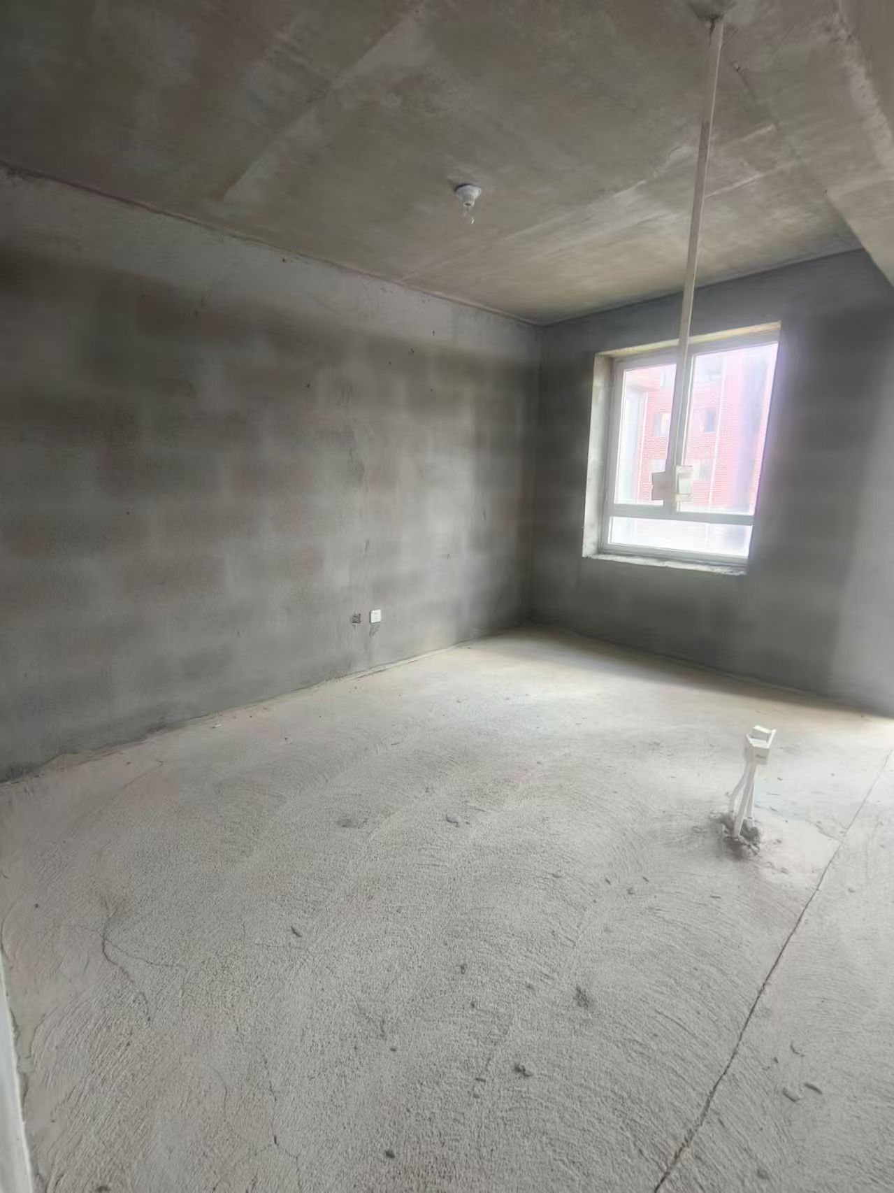 海泰二期多層住人三樓109平三室兩衛(wèi)46.8萬 海泰二期多層住人三樓109平三室兩衛(wèi)46.8萬