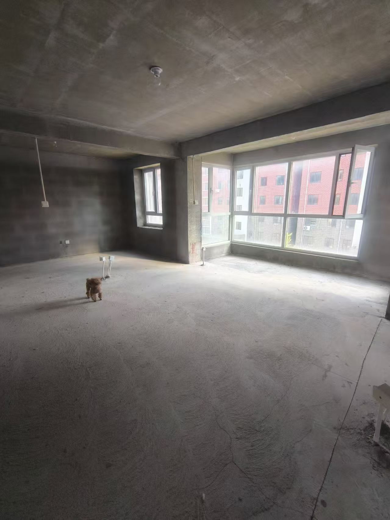 海泰二期多層住人三樓109平三室兩衛(wèi)46.8萬 海泰二期多層住人三樓109平三室兩衛(wèi)46.8萬