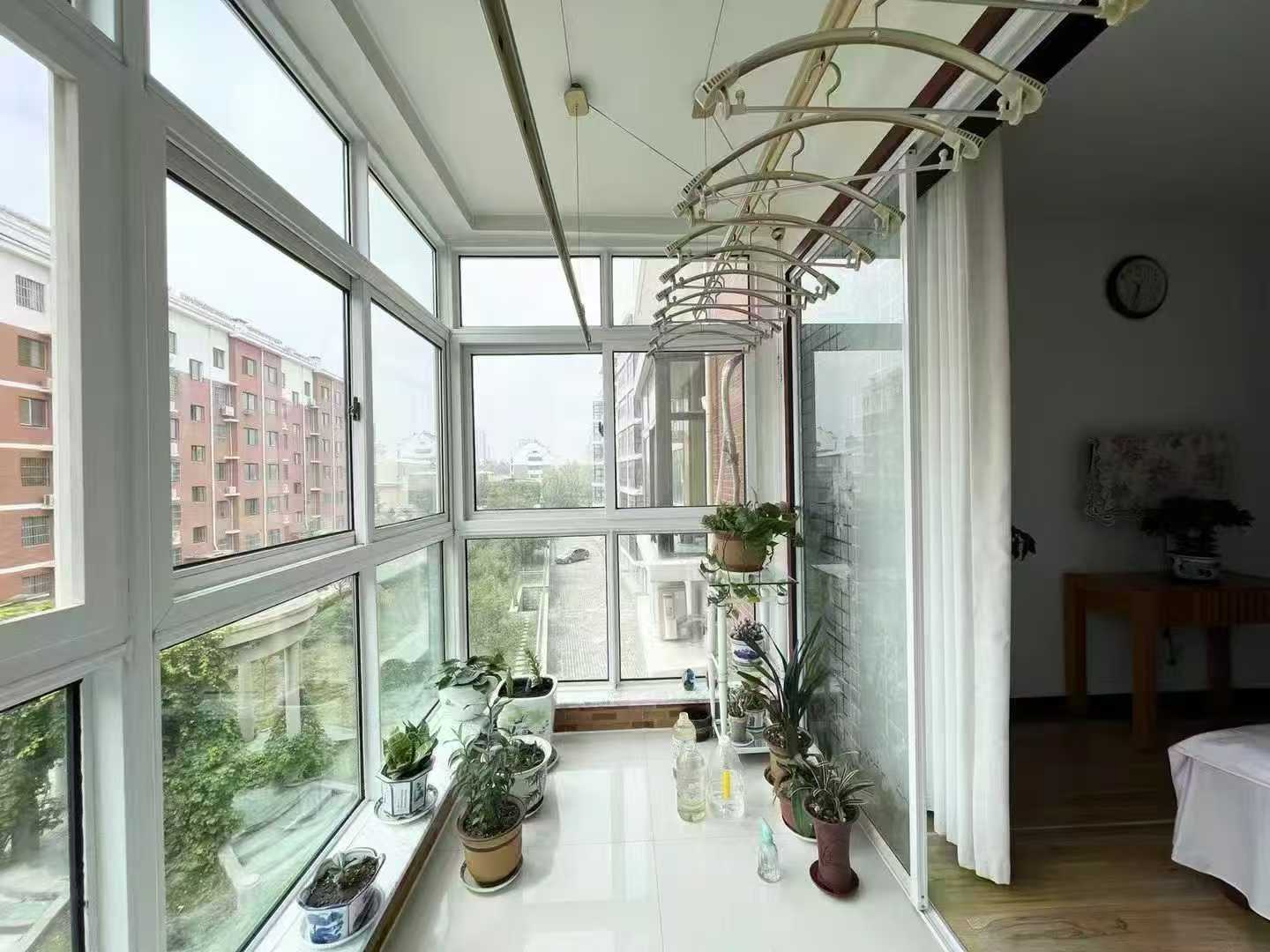 文山清華園小區(qū)三樓110平39.8萬 文山清華園小區(qū)三樓110平39.8萬