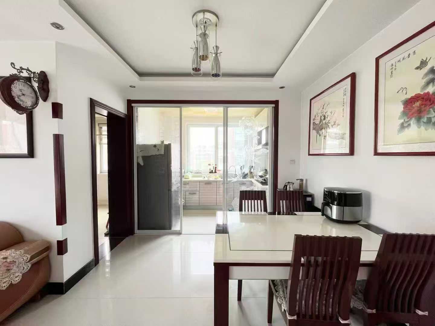 文山清華園小區(qū)三樓110平39.8萬 文山清華園小區(qū)三樓110平39.8萬