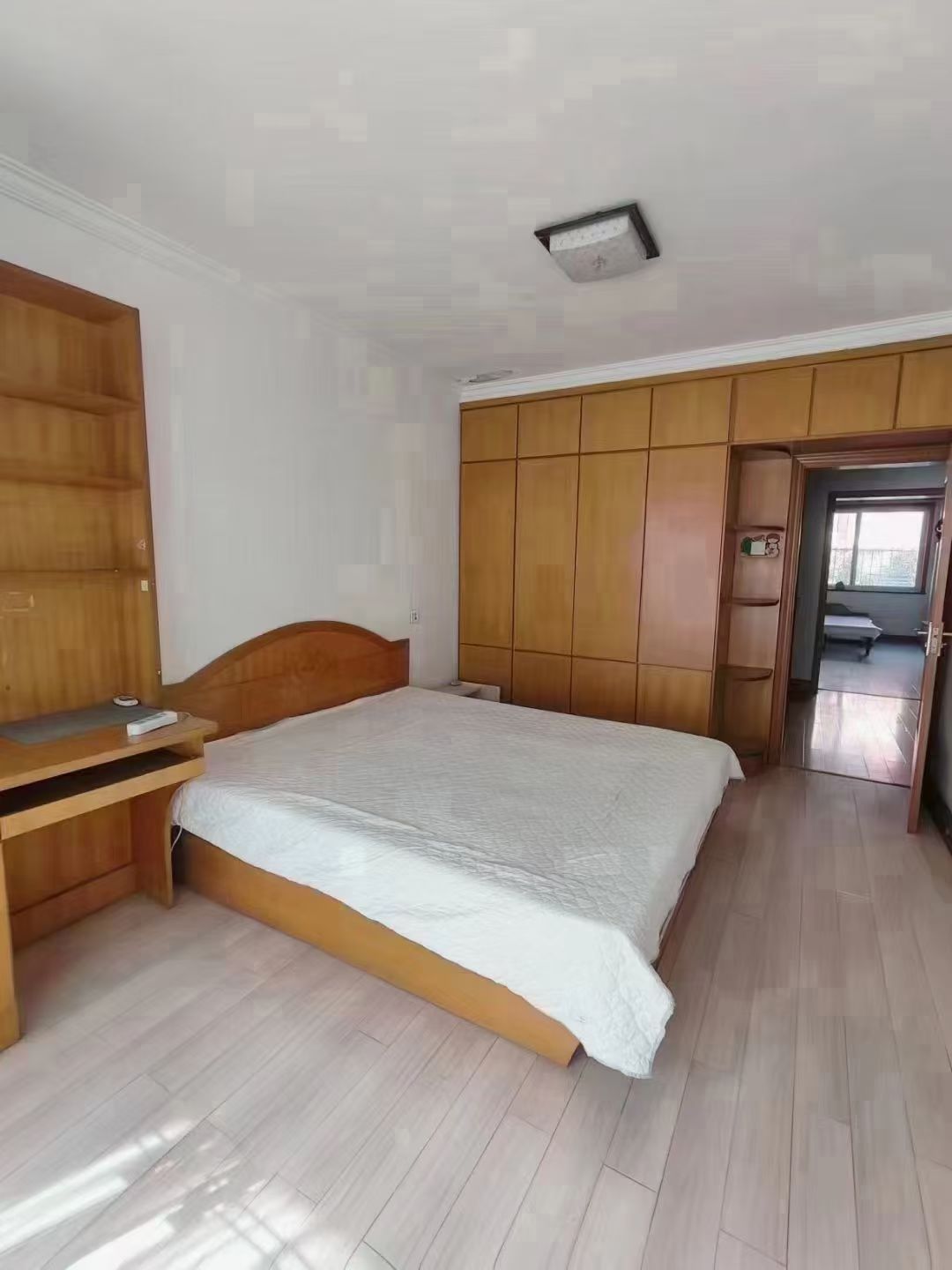 @出租:800/月，陽光3期二中書包