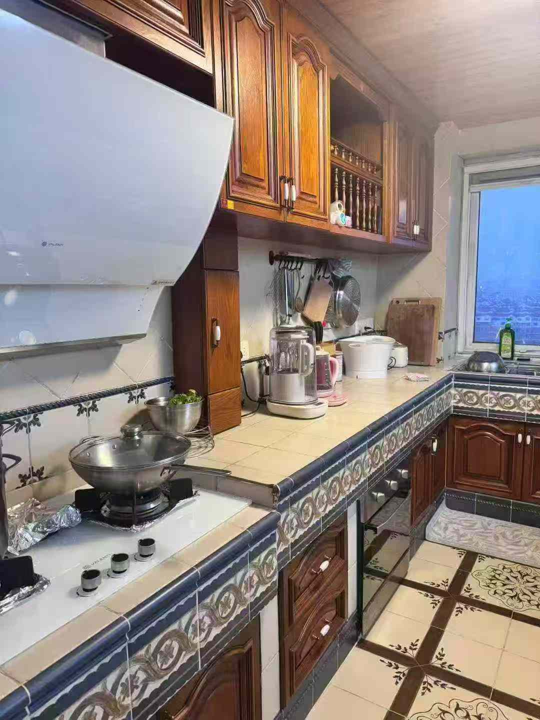 龍澤苑電梯最好樓層116兩室豪華裝修54.8萬 龍澤苑電梯最好樓層116兩室豪華裝修54.8萬