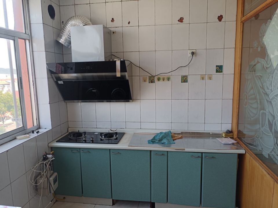 二實小對面家家悅樓上 吉房出租 二實小對面家家悅樓上 吉房出租