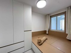 學(xué)子街一樓三室精裝修120平37萬