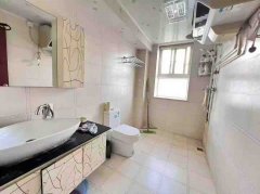 @42.8萬(wàn)，櫻花時(shí)尚，錯(cuò)層，3室2衛(wèi)，拎包！