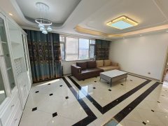 德紅世紀(jì)華府5樓122平三室兩衛(wèi)53萬(wàn)