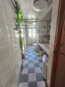 初家園好位置2000年混合結(jié)構(gòu)三樓136.7平30平車庫三室