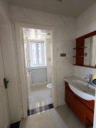 文山書香苑電梯小高層6樓西邊戶 127平三室兩衛(wèi)69.8萬