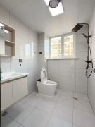 33萬(wàn)兩套精裝房銀海綠洲78.61平 南向26.53車庫(kù)精裝