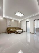 33萬(wàn)兩套精裝房銀海綠洲78.61平 南向26.53車庫(kù)精裝 33萬(wàn)兩套精裝房銀海綠洲78.61平 南向26.53車庫(kù)精裝