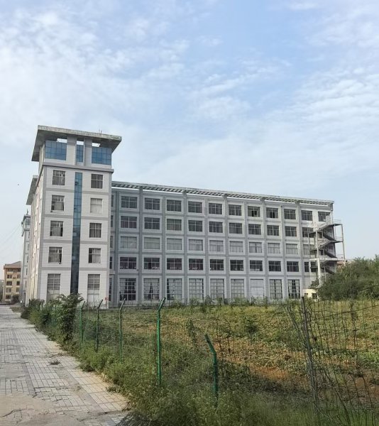 出租萬得產(chǎn)業(yè)園廠房及辦公室 出租萬得產(chǎn)業(yè)園廠房及辦公室