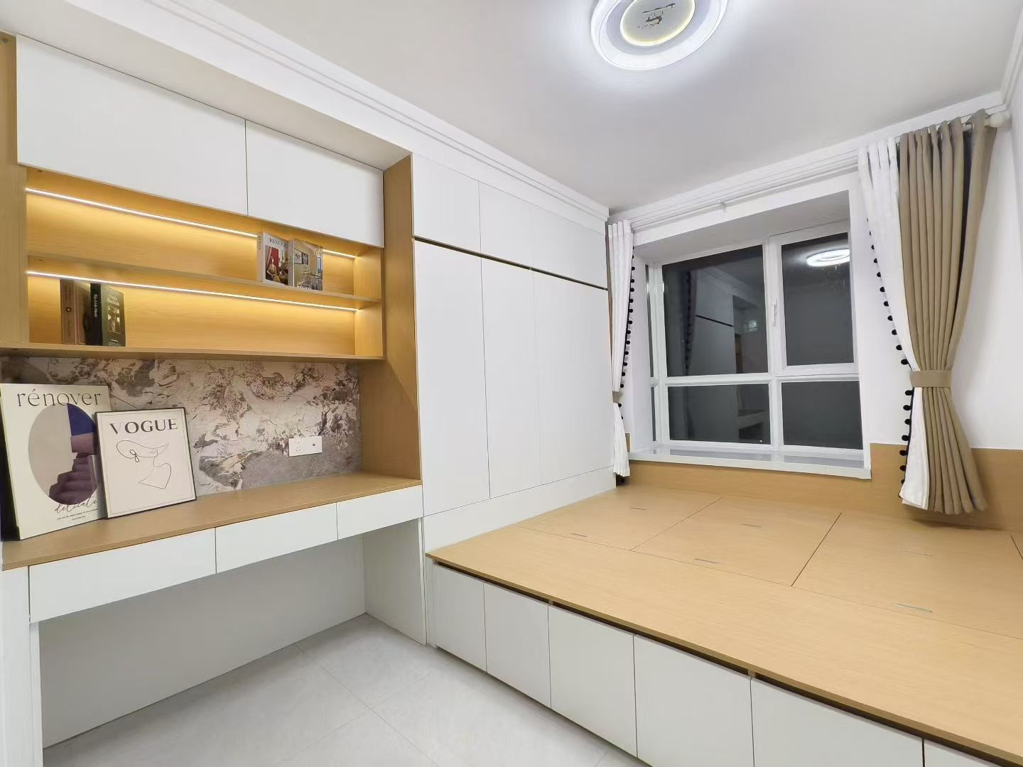 德紅世紀(jì)華府好樓層109平三室47萬(wàn) 德紅世紀(jì)華府好樓層109平三室47萬(wàn)