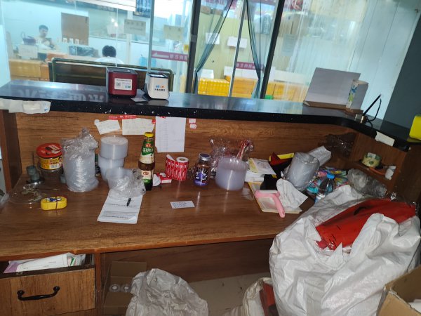 1.82米吧臺轉(zhuǎn)讓