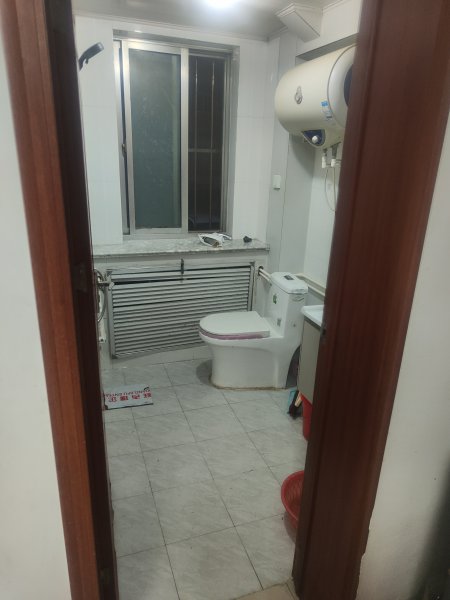 三里河小學對面住人一樓出租出售