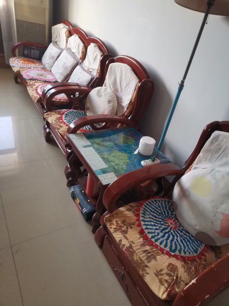 德賢街2號(hào)樓602室吉房出租 德賢街2號(hào)樓602室吉房出租