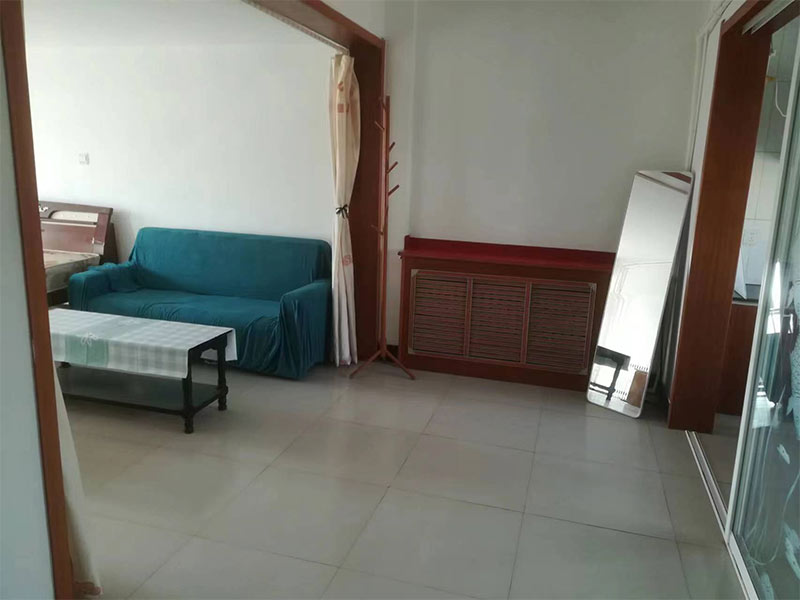 涼水灣鴻?；▓@小區(qū)精裝閣樓出租