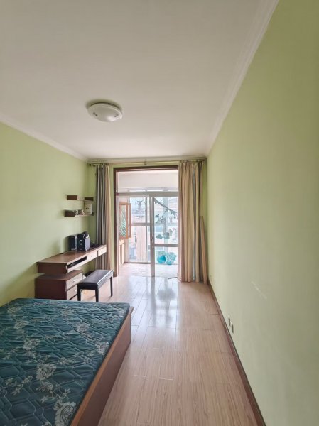 御景園貼地三樓121平+車庫僅售29.8萬三室 御景園貼地三樓121平+車庫僅售29.8萬三室