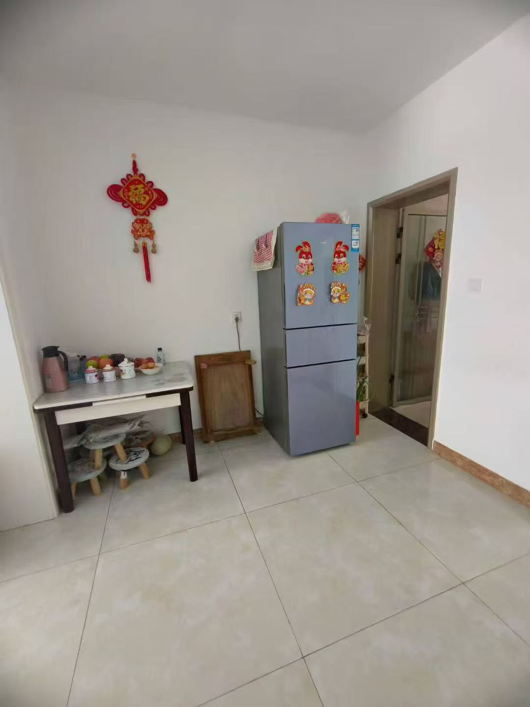 初家園多層住人一樓78.6平兩室精裝26.8萬 初家園多層住人一樓78.6平兩室精裝26.8萬