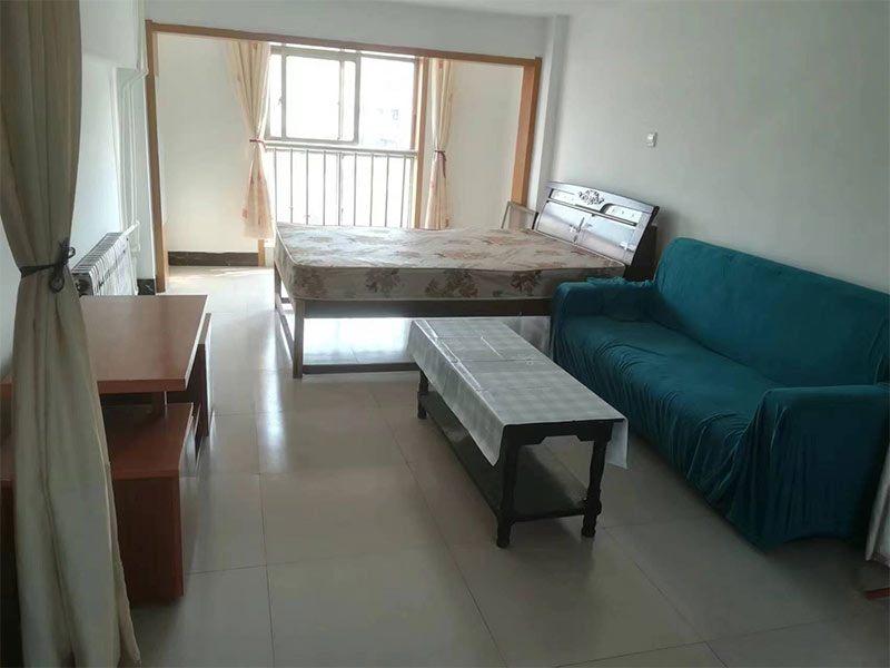 涼水灣鴻?；▓@小區(qū)精裝閣樓出租