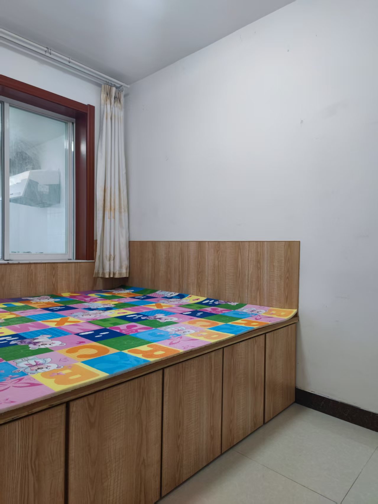 【出租】石馬街一樓95平2室精裝地暖月租/1000