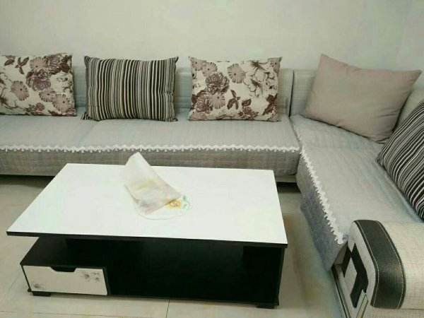 文登汽車站南小戶型房屋招租