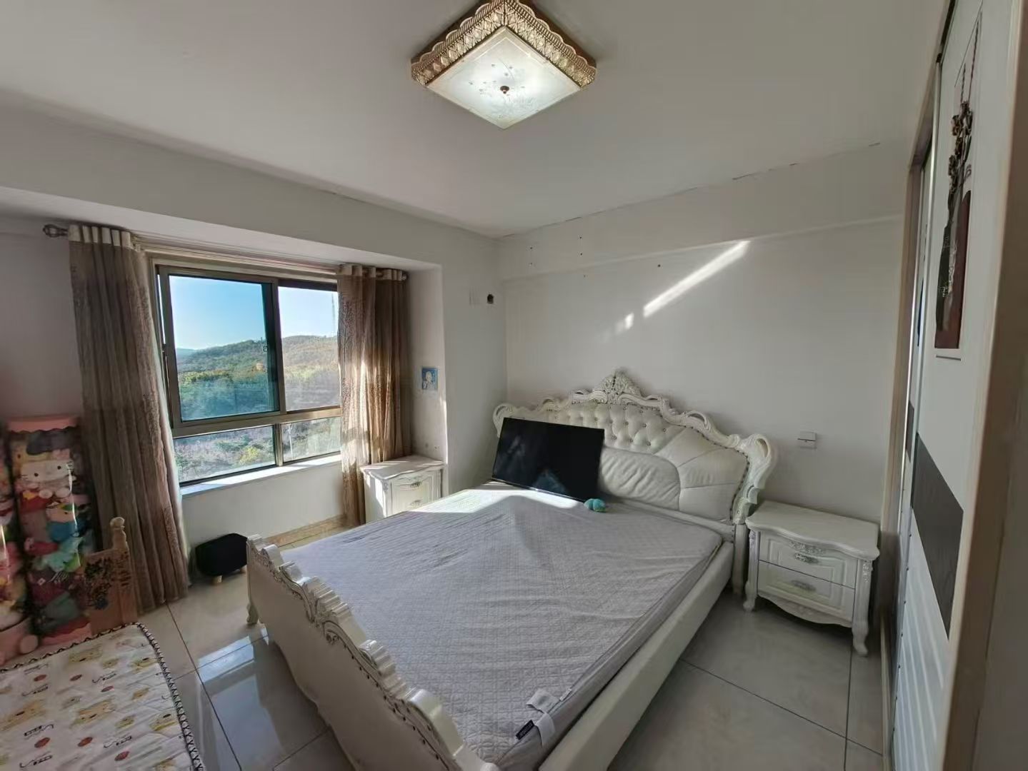 世源峰山御園主樓110平+40多平內(nèi)閣三室兩衛(wèi)裝修53.8萬 世源峰山御園主樓110平+40多平內(nèi)閣三室兩衛(wèi)裝修53.8萬