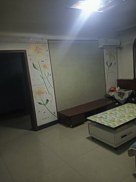 15.8 出售實(shí)驗(yàn)中學(xué)**房 15.8 出售實(shí)驗(yàn)中學(xué)**房