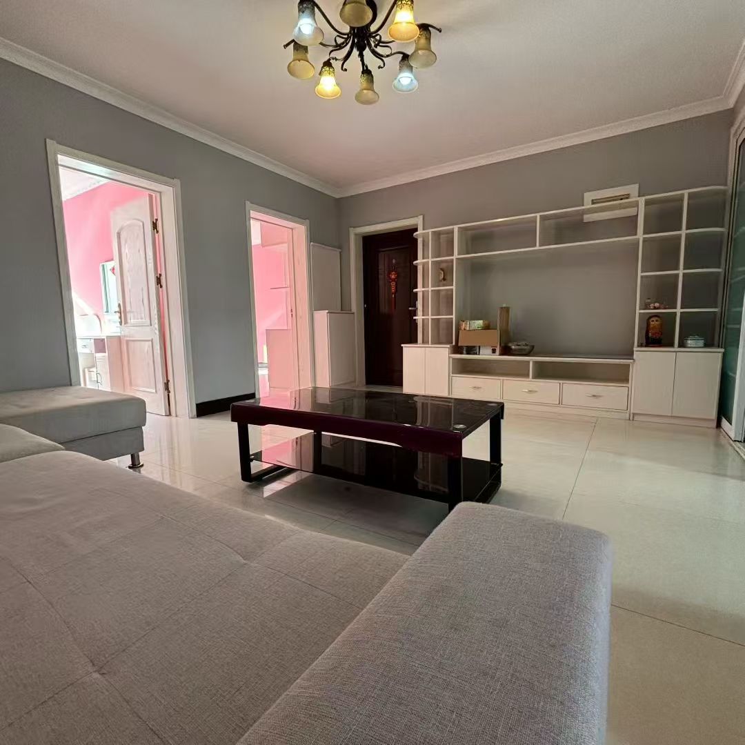 新羅小鎮(zhèn)多層2樓76平三室精裝修22.8萬 新羅小鎮(zhèn)多層2樓76平三室精裝修22.8萬