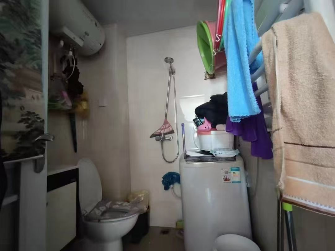 御景花園22樓56平民水民電月租1000元