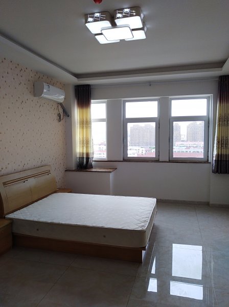 可商可住的公寓樓對外出售 可商可住的公寓樓對外出售