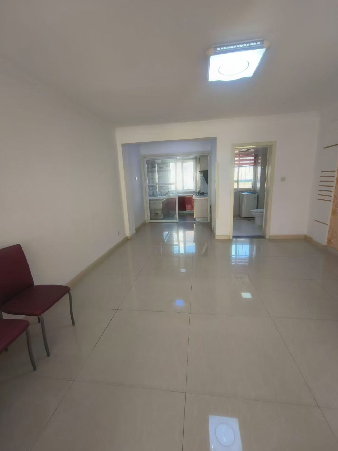 泰浩華府住人二樓76.67平兩室34.8萬 泰浩華府住人二樓76.67平兩室34.8萬