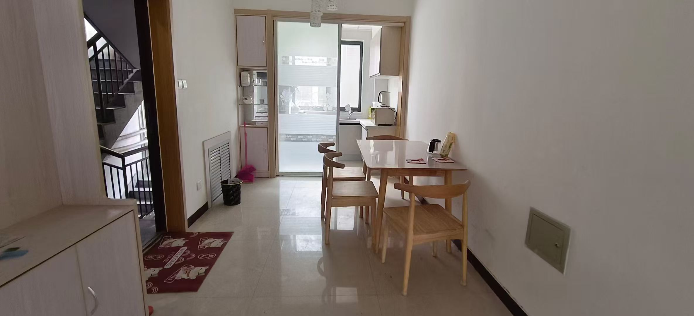 出租河景東城一期電梯房101平大兩室1100/月