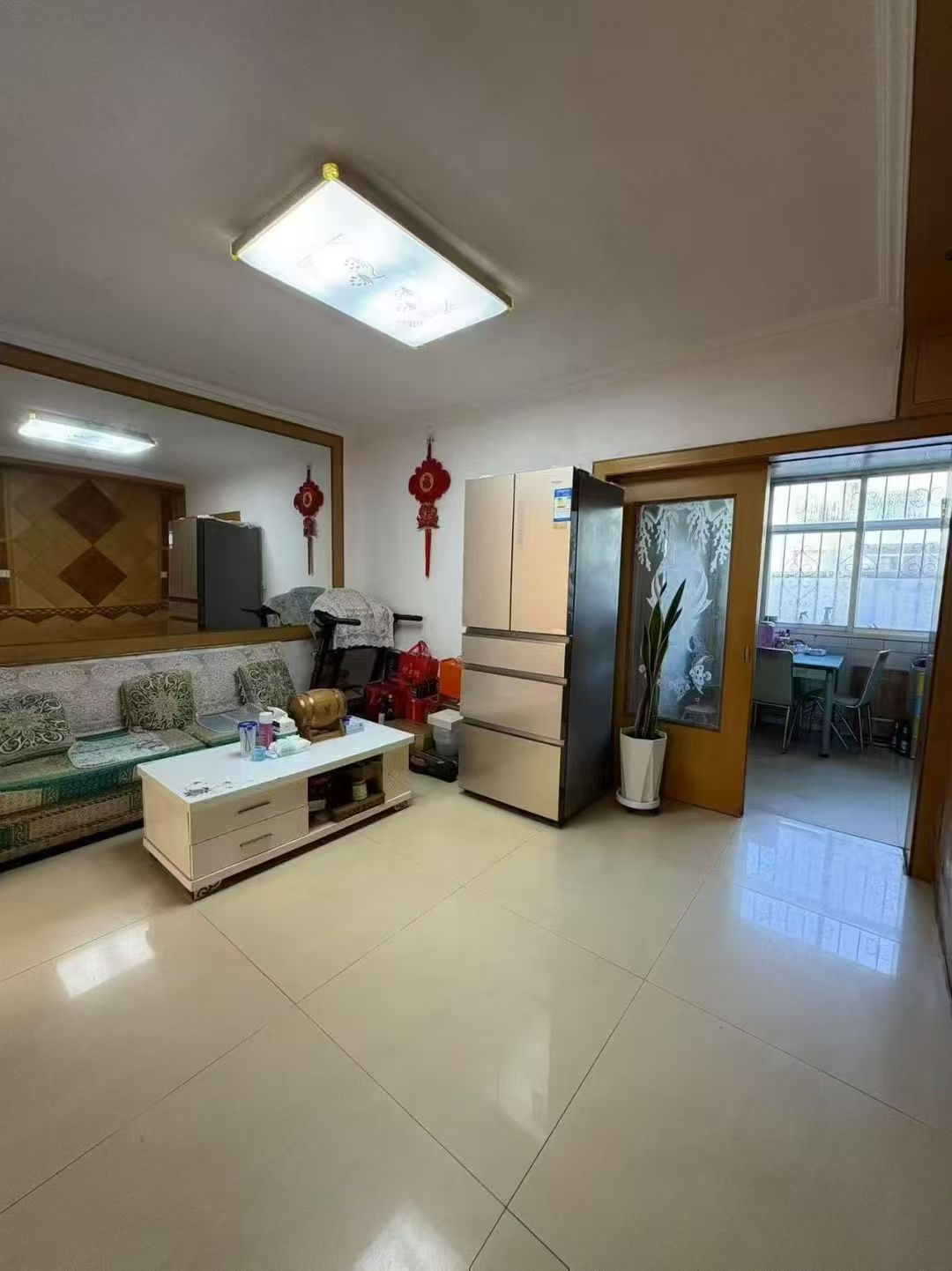 **的南開門一樓帶院三室連院子130平39.8萬 **的南開門一樓帶院三室連院子130平39.8萬