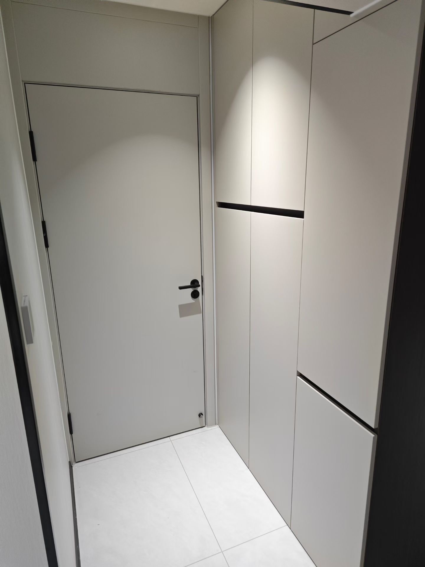 按裝衣柜木門鋁合金門推拉門衛(wèi)生間平開門