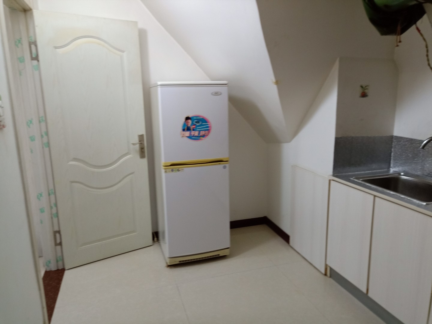 免費(fèi)地暖精裝閣樓 免費(fèi)地暖精裝閣樓