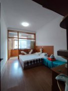 河南水產(chǎn)旁利民街澆筑樓三樓143.55平三室49.8萬